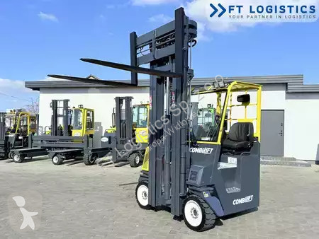 Многоходовой погрузчик Combilift