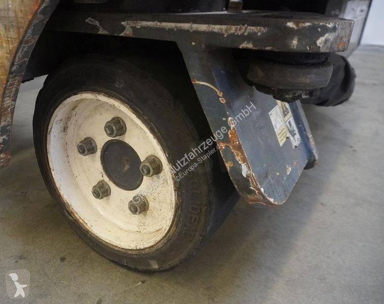 Chariot multidirectionnel Combilift  C3000