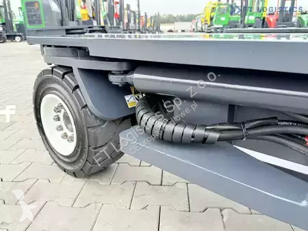 Chariot multidirectionnel Combilift