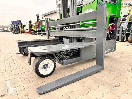 Stivuitor multidirectional Combilift
