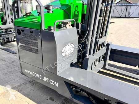 Stivuitor multidirectional Combilift