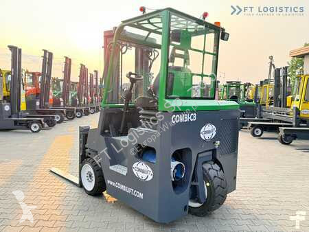 Stivuitor multidirectional Combilift