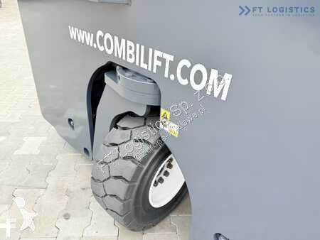 رافعة شوكية متعددة الاتجاهات Combilift