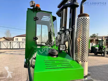 Štvorcestný vysokozdvižný vozík Combilift