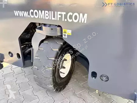 Štvorcestný vysokozdvižný vozík Combilift
