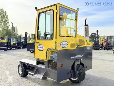 Štvorcestný vysokozdvižný vozík Combilift