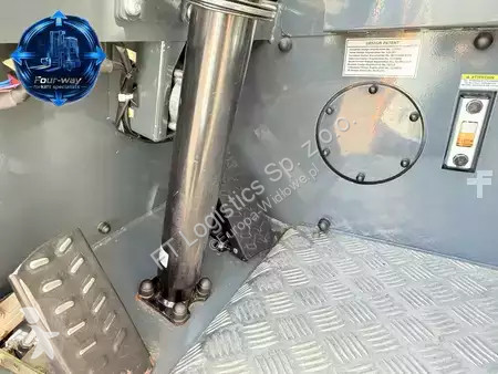 Stivuitor multidirectional Combilift