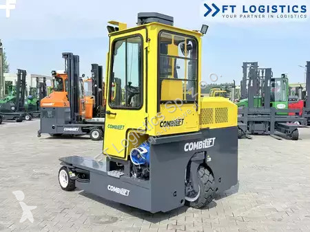 Stivuitor multidirectional Combilift