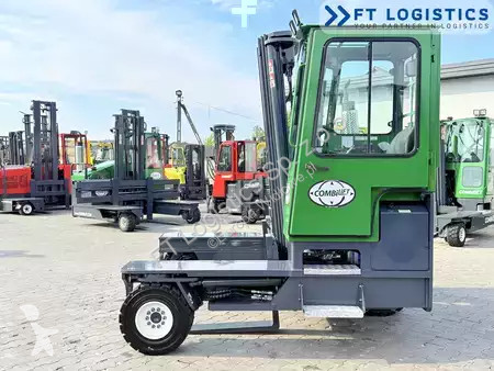 Stivuitor multidirectional Combilift
