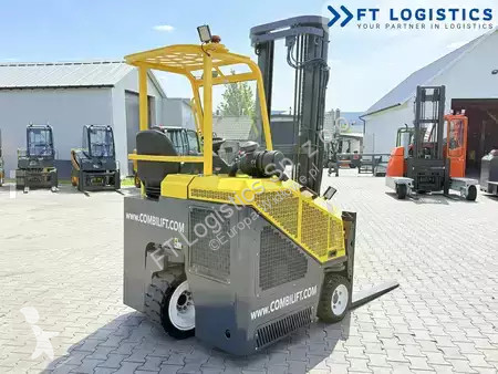 رافعة شوكية متعددة الاتجاهات Combilift