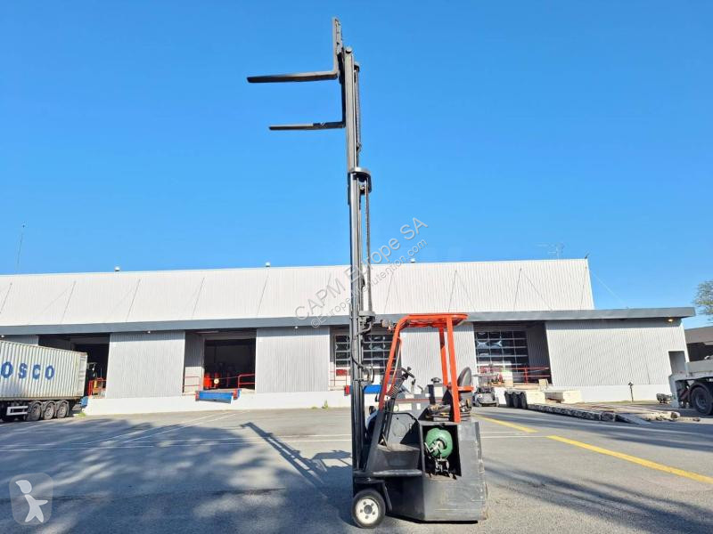 Stivuitor multidirectional Amlift  AGILIFT...