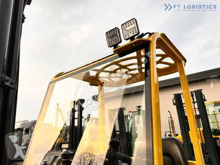 Stivuitor multidirectional Combilift