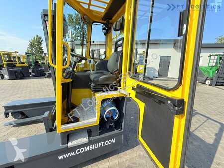 Stivuitor multidirectional Combilift