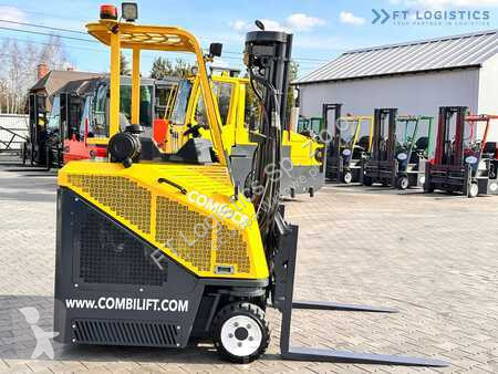 Empilhador multi direccional Combilift