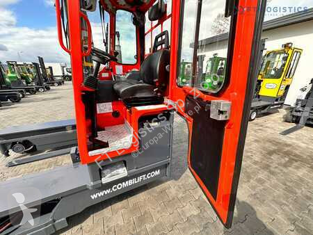 Stivuitor multidirectional Combilift