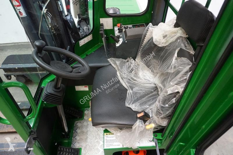 Stivuitor multidirectional Combilift