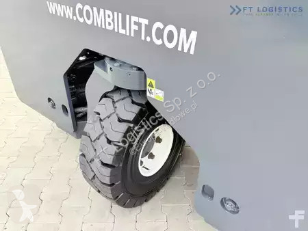 Štvorcestný vysokozdvižný vozík Combilift