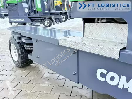 Štvorcestný vysokozdvižný vozík Combilift