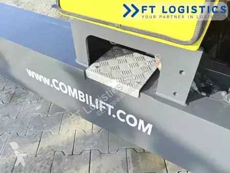 Štvorcestný vysokozdvižný vozík Combilift