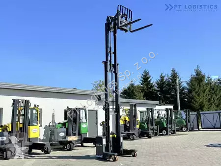 Štvorcestný vysokozdvižný vozík Combilift