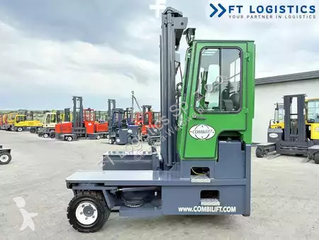 رافعة شوكية متعددة الاتجاهات Combilift