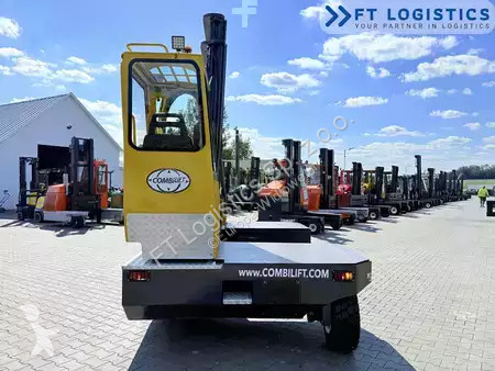 Stivuitor multidirectional Combilift