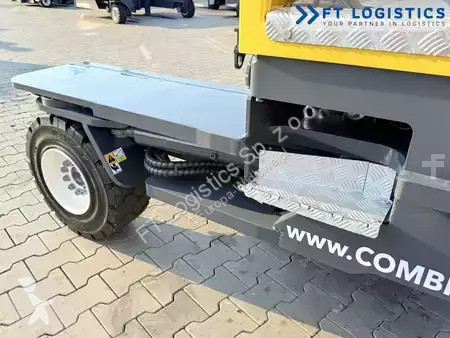 Stivuitor multidirectional Combilift