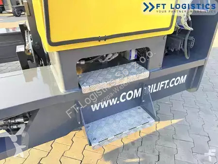 Vozík pro jízdu více směry Combilift