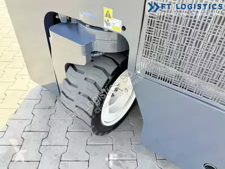 رافعة شوكية متعددة الاتجاهات Combilift