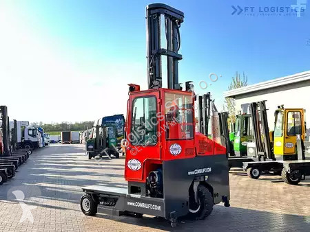 رافعة شوكية متعددة الاتجاهات Combilift