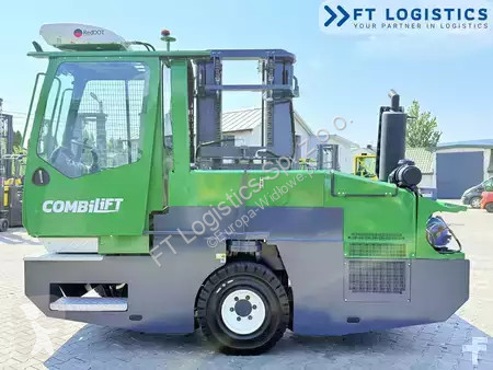 Stivuitor multidirectional Combilift