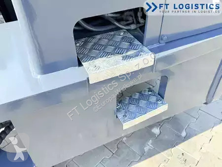 Многоходовой погрузчик Combilift