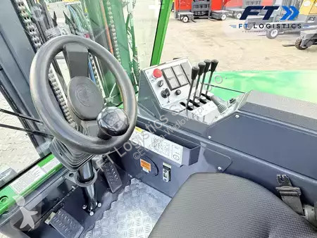 Chariot multidirectionnel Combilift