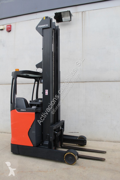 Carretilla retráctil Linde R16-01
