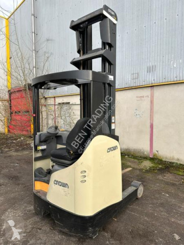 Gaffeltruck med stabler Crown