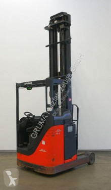 Carretilla retráctil Linde R 16/113 usada