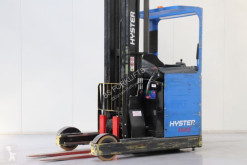 Carretilla retráctil Hyster R2.0H usada