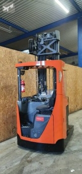 Stivuitor cu catarg retractabil BT r16 second-hand