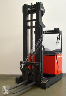 Carretilla retráctil Linde R 16/1120 usada