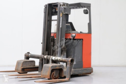 Chariot à mât rétractable Nissan UFS200