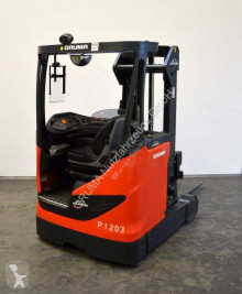 Carretilla retráctil Linde R 14/1120 usada