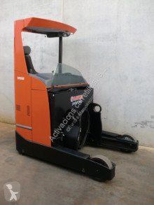 Chariot à mât rétractable BT RRE 180 E occasion