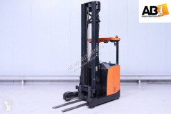 Carretilla retráctil BT RRE 160 usada