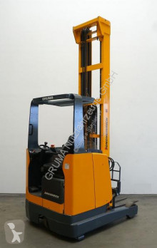 Stivuitor cu catarg retractabil Jungheinrich ETV 216 second-hand