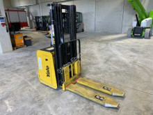 Chariot à mât rétractable Yale MS 12 IL / Initialhub! / Triplex: 4m! / 357h! occasion