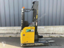 Carrello elevatore retrattile Yale MR14 usato