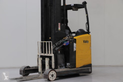 Empilhador a mastro retráctil Yale MR20HD