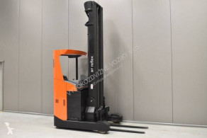 Empilhador a mastro retráctil BT RRE 160 /41535/ usado