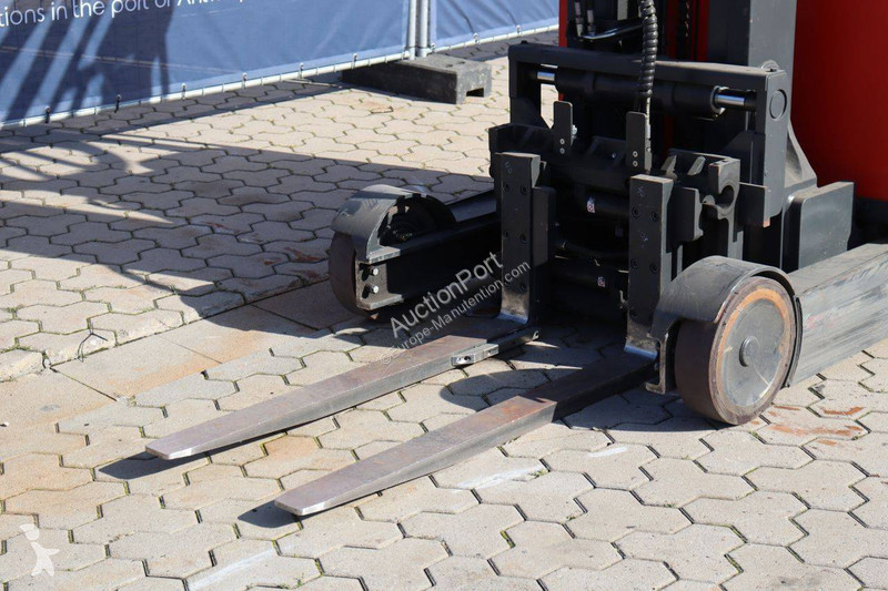 Stivuitor cu catarg retractabil Linde R20-01