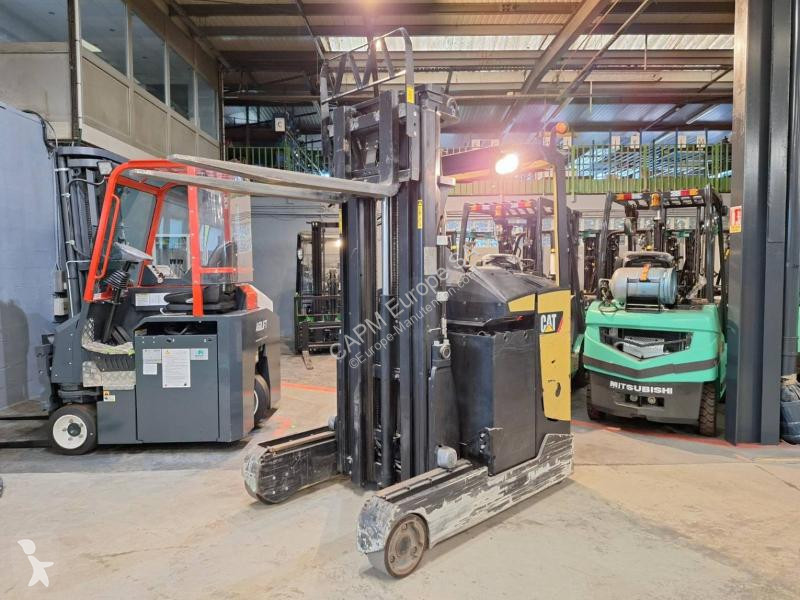 Chariot à mât rétractable Caterpillar  NR20NH